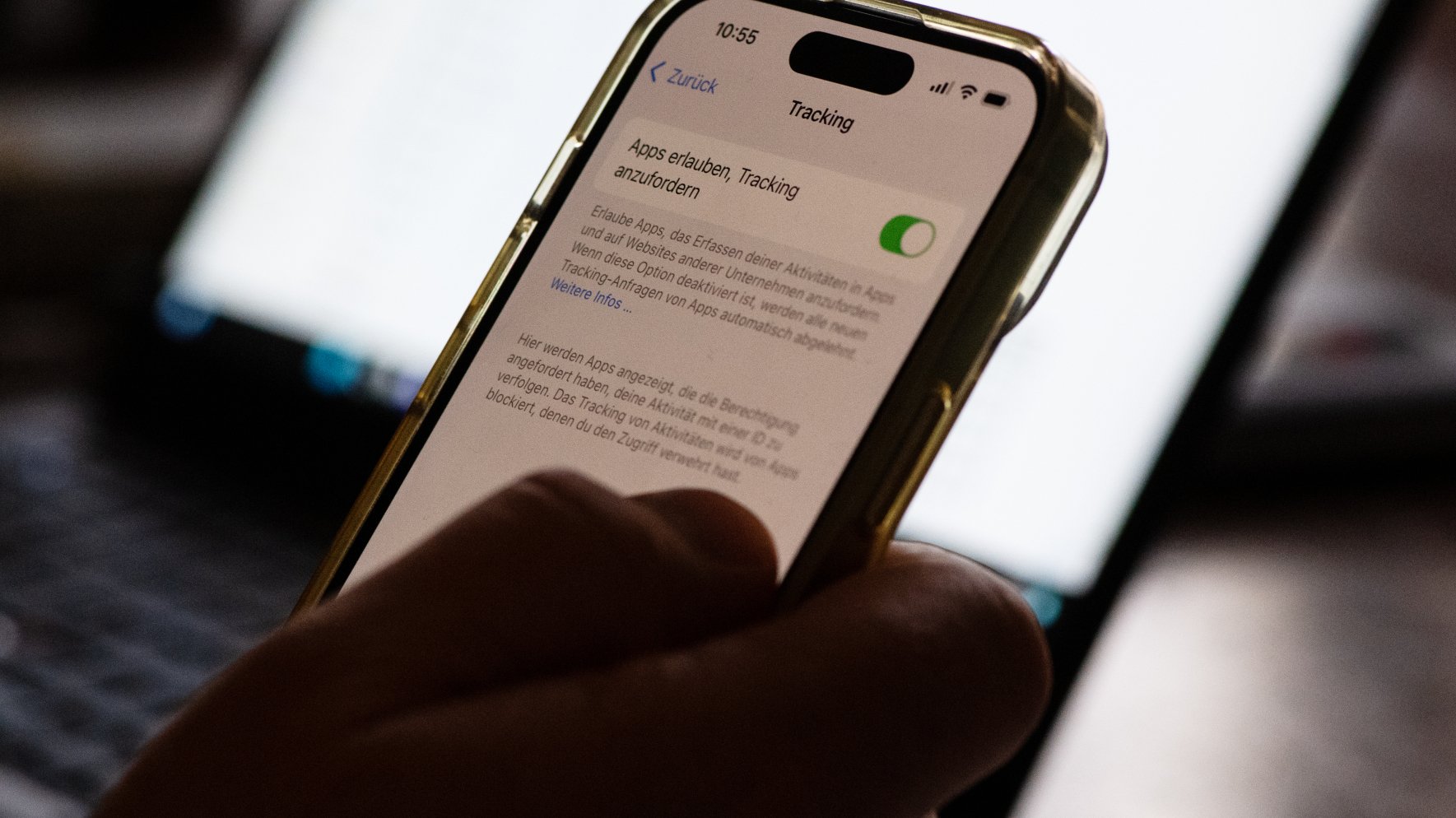 Werbe-ID auf dem Smartphone ausschalten: Dringende Empfehlung der Stiftung Warentest