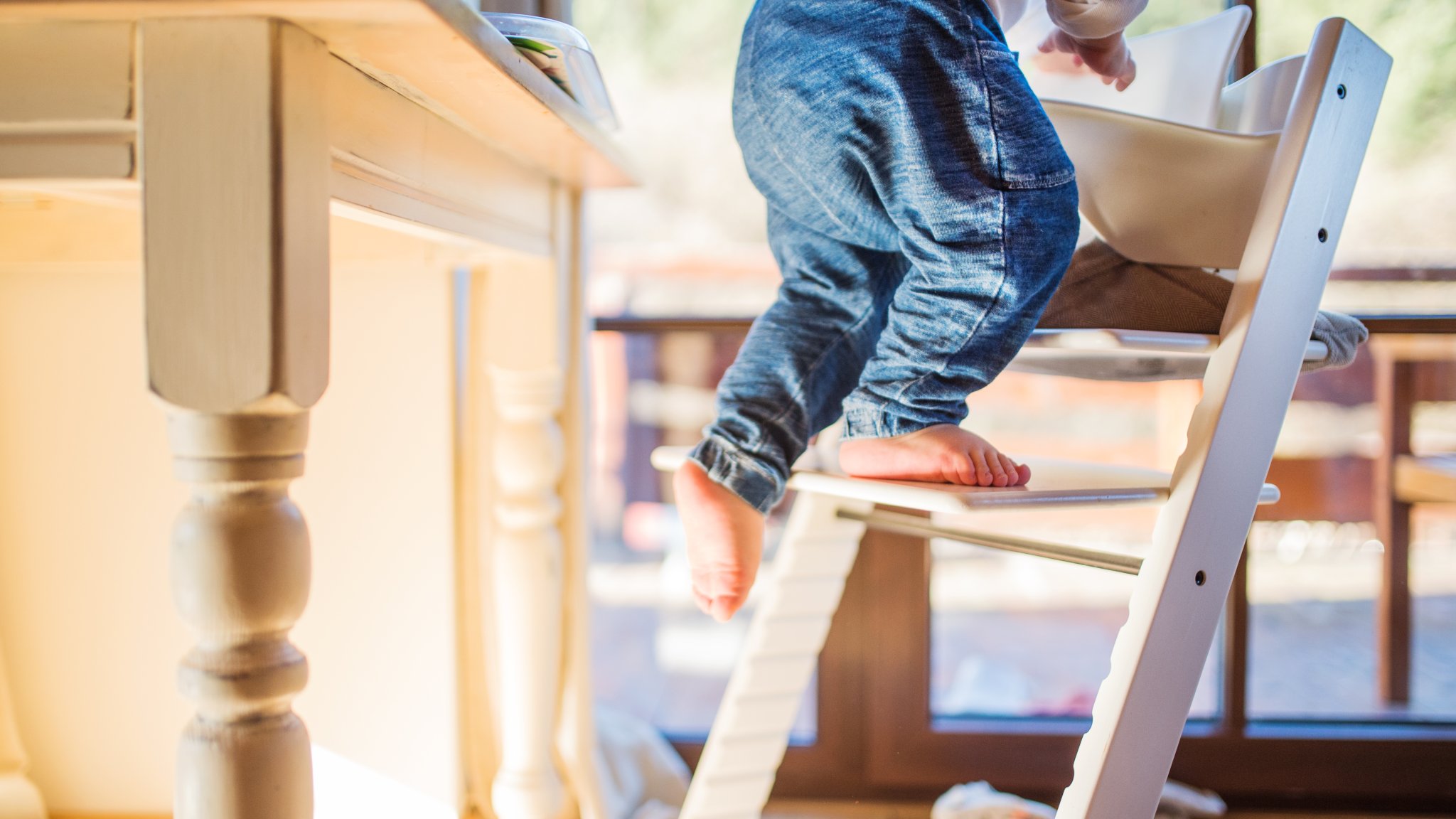 So sitzen die Kleinen sicher mit am Tisch: Die besten Kinderhochstühle laut Stiftung Warentest