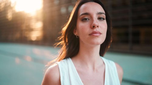 7 Signs Your Partner Is Destroying Your Self-Worth