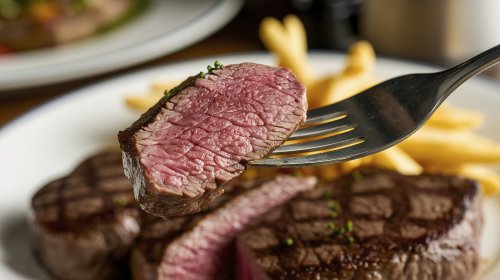 The Worst Steakhouse Chain In The US, According To Customer Reviews