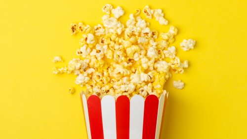 For The Absolute Best Movie Theater-Style Popcorn, Use This Oil