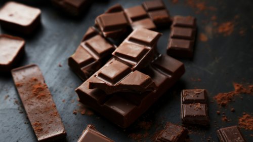 This Award-Winning Dark Chocolate Is Said To Be The Best In The World And Only Has 2 Ingredients