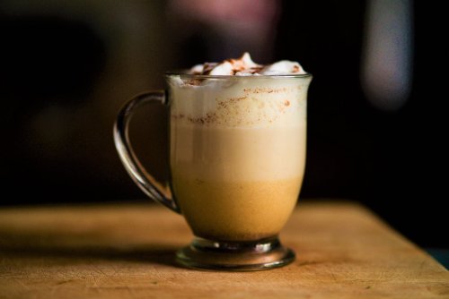 This DIY Pumpkin Spice Latte Recipe Is Cheaper & Tastier Than Starbucks
