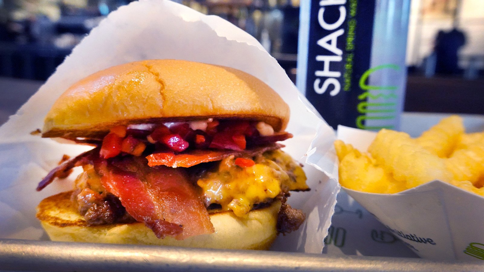The Reason Shake Shack Chain Burger Buns Are So Good