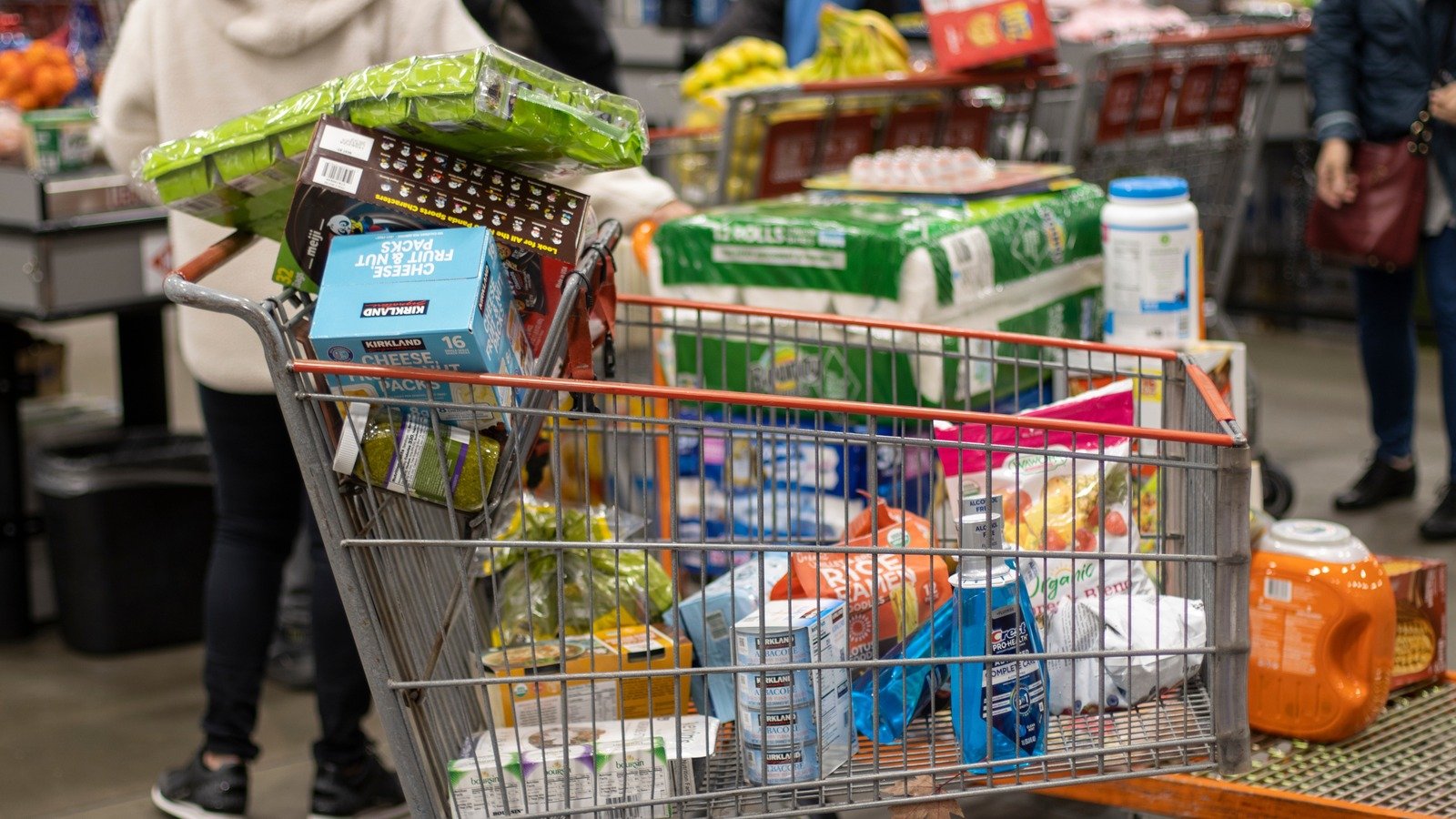 6 Frozen Costco Foods You Should Always Buy And 6 You Should Leave At The Store