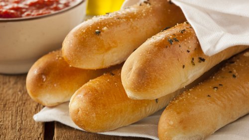 What happens to Olive Garden breadsticks if you can't finish the basket
