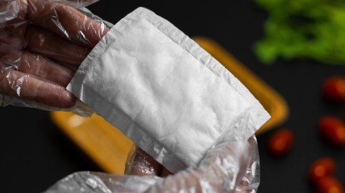 What's The Deal With The Absorbent Pad In Meat And Fish Packages? - Chowhound