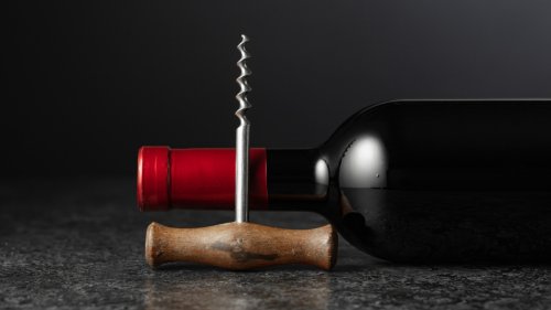 Stuck Without A Corkscrew? How To Open A Wine Bottle Using A Lighter