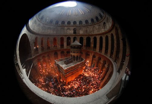 Excavations under Church of the Holy Sepulchre reveal evidence of ancient garden, supporting Gospel of John