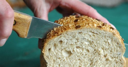Shoppers issued bread warning as 'half and half' products stripped from supermarket shelves
