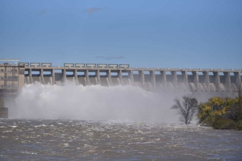 ‘It’s a disaster’: Residents concerned as Vaal Dam opens 10th sluice gate