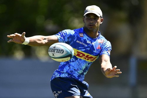 Stormers must give ‘future Bok No 10’ a chance at flyhalf, says Matfield
