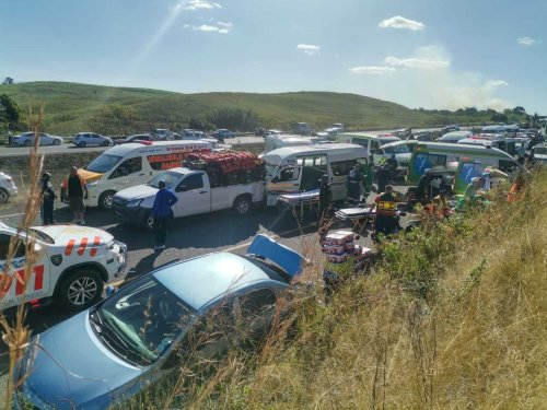 Massive collision: 19 injured in a 13-vehicle accident on N2 in KZN | The Citizen