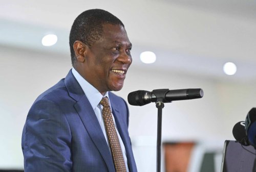 Mashatile given seven days to answer to corruption claims as he defends Mapisa-Nqakula