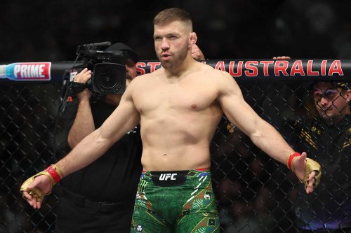 Dricus du Plessis’ next UFC date, opponent confirmed — and it’s in Chicago