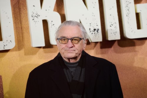 Robert De Niro backs plans for tallest skyscraper outside London
