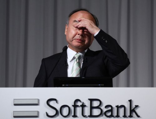 Tech rout wipes $13bn off Softbank's market value