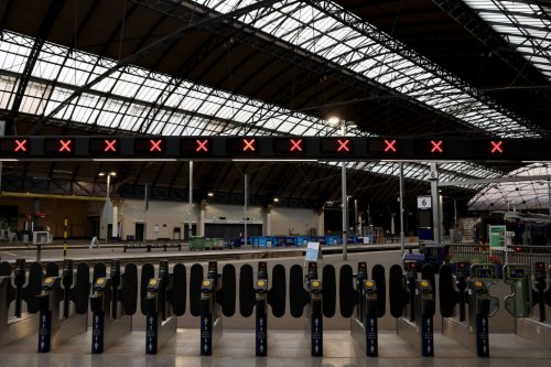 Government calls on railway stations to keep ticket barriers shut to fight fare evasion