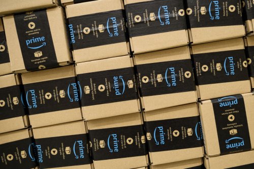 Amazon adopts banking software to process 100,000 transactions a second