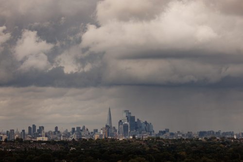 London should seize the opportunity to become a neutral financial hub