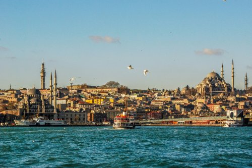 Teeth, tourism and hairlines: Is Turkey the future of British healthcare?
