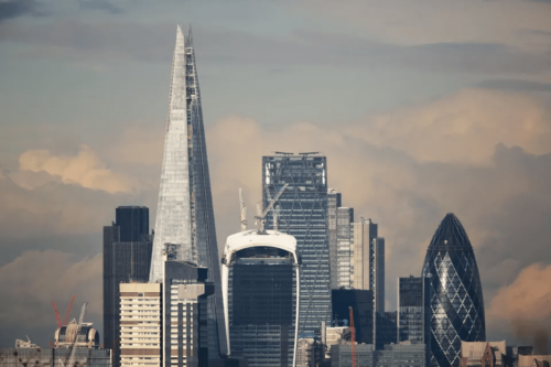 Quinn Emanuel construction chair defects to boutique firm