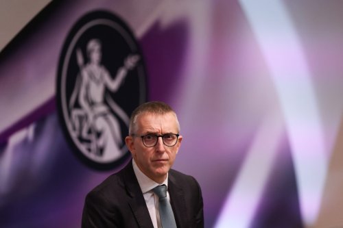 Bank of England ‘analysing’ end of dollar’s prestige
