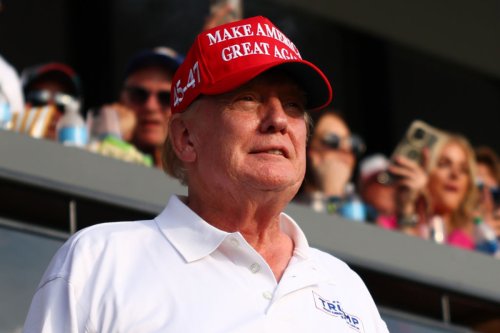Turnberry: Golf course owned by Donald Trump lands in hot water