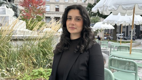 Larisa Elena Petrec travels to Romania for endometriosis surgery