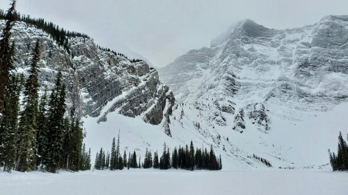 Calgary woman dies in Kananaskis avalanche