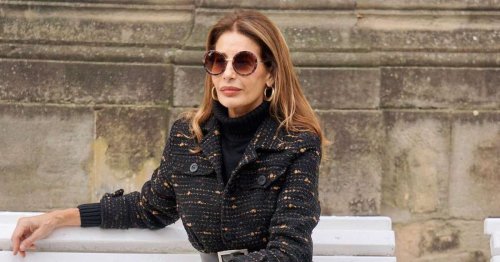 Cómo llevar medias negras en invierno: 20 looks prácticos y elegantes a los 50 recomendados por estilista