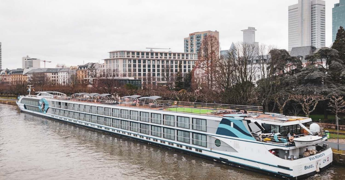 Unterwegs auf dem Main; Zwischenstopp in Frankfurt