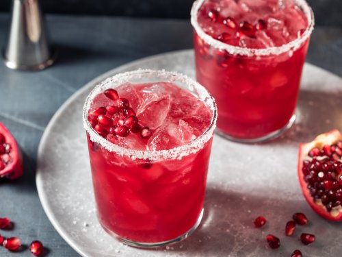 We Can't Stop Making This Tangy Pomegranate Margarita Recipe