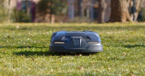 The Husqvarna Automower 315X Robot Lawn Mower: Our 2022 Review