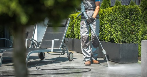 How To Use a Pressure Washer To Clean Your Patio