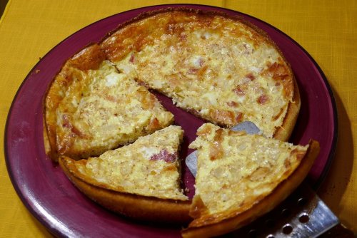Enjoy flavor of quiche Lorraine without the effort of making the crust