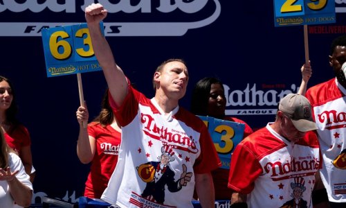 Q&A with Joey Chestnut: World’s #1 competitive eater headed back to Northeast Ohio