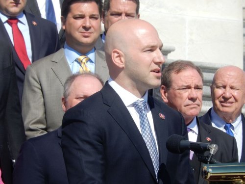 Bipartisan Congress members including Rep. Anthony Gonzalez propose coronavirus relief plan with $450 weekly unemployment payment