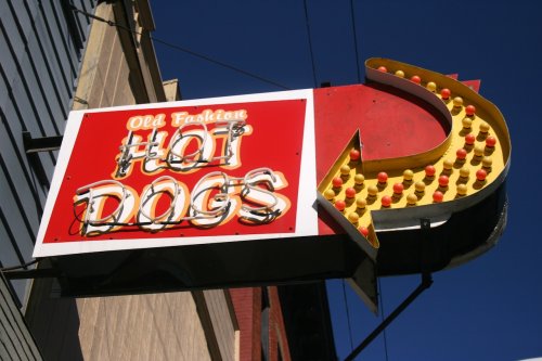 Cleveland’s Old Fashion Hot Dogs closing after nearly a century of business
