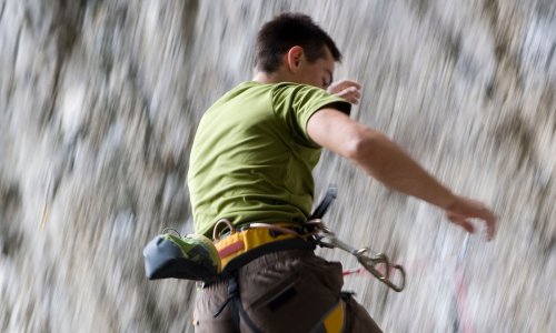 Belay Device Unclipped Itself ... And Leader Fell