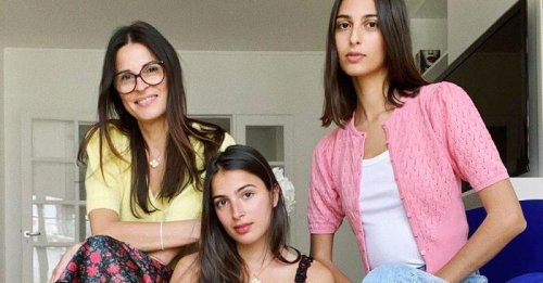 The 4 Spring Trends This Parisian Mom Borrows From Her Daughters