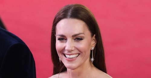 Kate Middleton just wore the most elegant formfitting red carpet gown