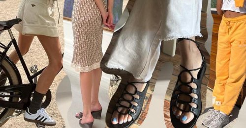 Kendall Jenner and Katie Holmes wear these 4 flat shoe styles—they just work