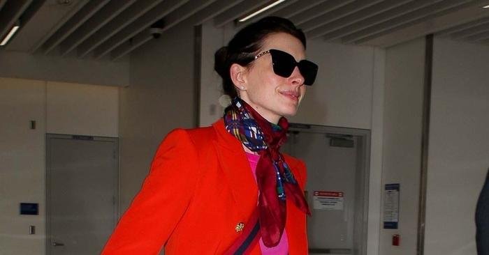 Anne Hathaway's Airport Outfit Includes the Pants Every Frequent Flyer Avoids