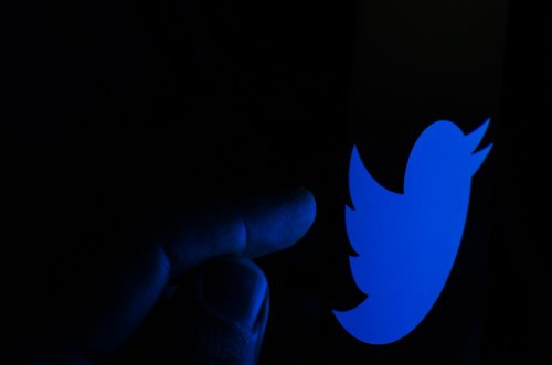 Twitter platziert Werbung auf Kinderporno-Accounts: Werbekunden laufen Sturm