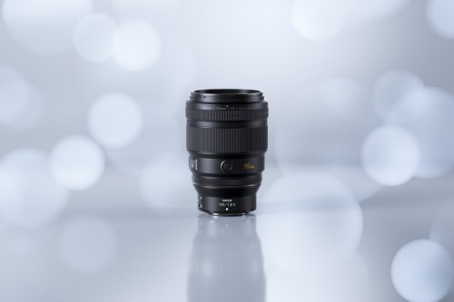 Nikon startet neue Objektivserie mit lichtstarker Festbrennweite