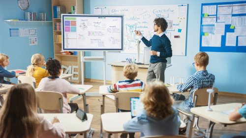 Mehr Material für Lehrkräfte: Fobizz übernimmt "To Teach"