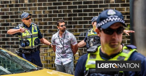 Police break up mob that uses gay hook-up apps to attack & rob queer men - LGBTQ Nation