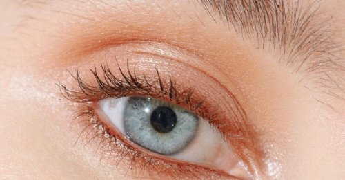 A Makeup Artist's Foolproof Hack To Find Your Natural Brow Arch, Every Time