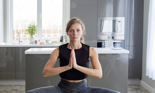 A Pilates Instructor's Effective 4-Minute Inner-Thigh Workout